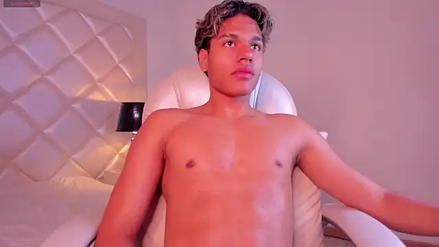Chatroom XXX en direct de Marco_deluxe