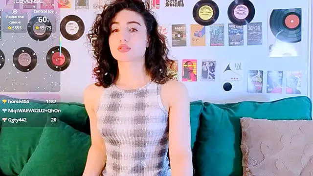 Maya_Rogerss' Live XXX Chat