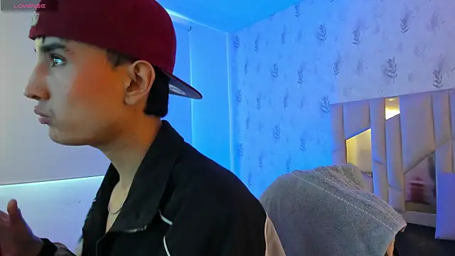 Eidan_tay's Live XXX Chat