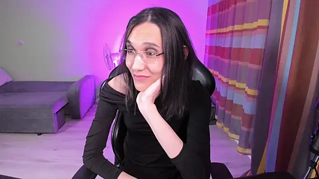 Freya_Lawson webkamerás műsora