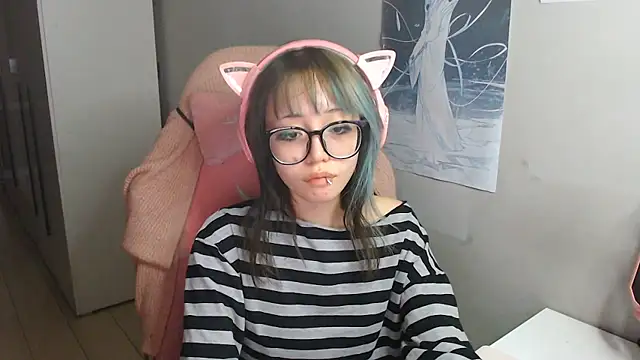 Chat XXX en directo de SaxonDibs
