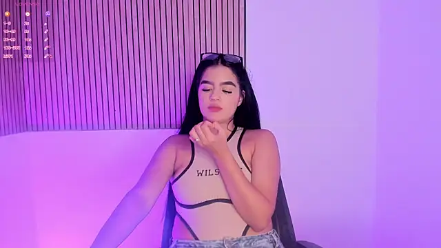 sophia__taylor 라이브 XXX 채팅