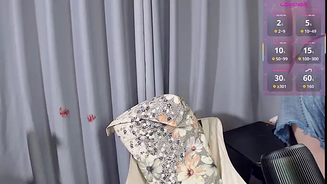 XueLi1902's Live XXX Chat