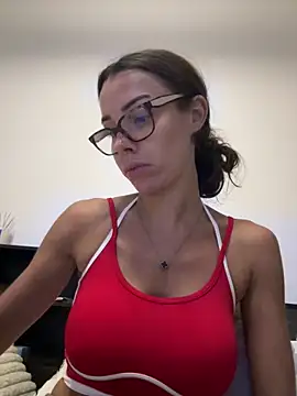 دردشة SexySophiaax الجنسية المباشرة