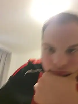 Show modela Nicolasjlhkjzl na web-kameri