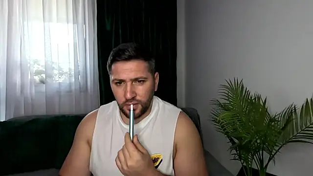 دردشة Gold_Alpha_Boy الجنسية المباشرة