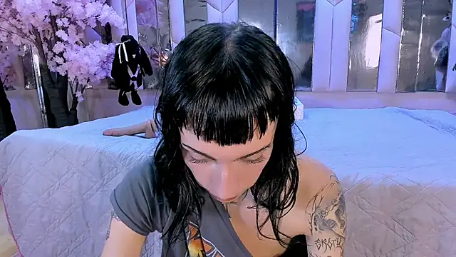 MadisonWood01 Webcam show