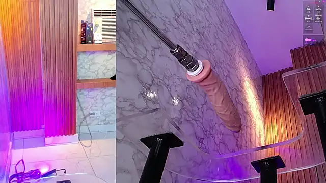XXX chat uživo modela KateLovings