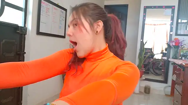 Czat XXX na żywo – Scarletleon77