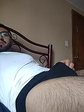 iamreynaldox webcam show