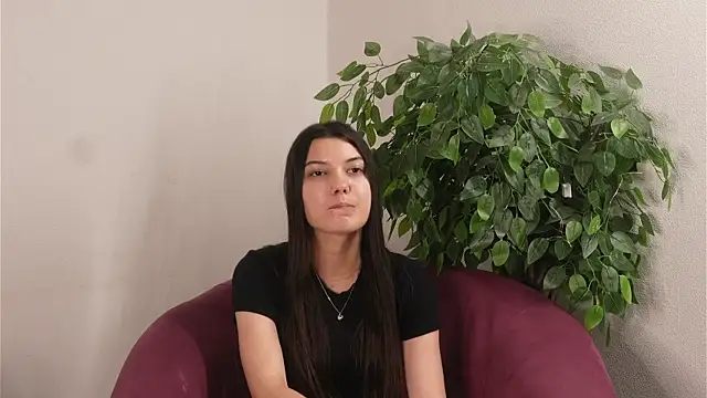 LeisaChinskey's Live XXX Chat