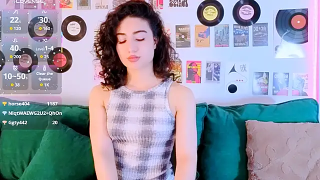 Maya_Rogerss' Live XXX Chat