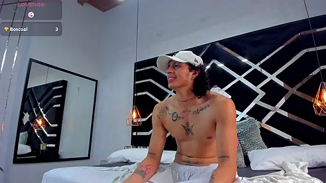 JayTaylorr লাইভ XXX চ্যাট