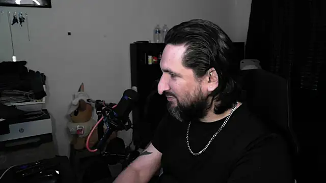 DevilPup75_ Show Webcam