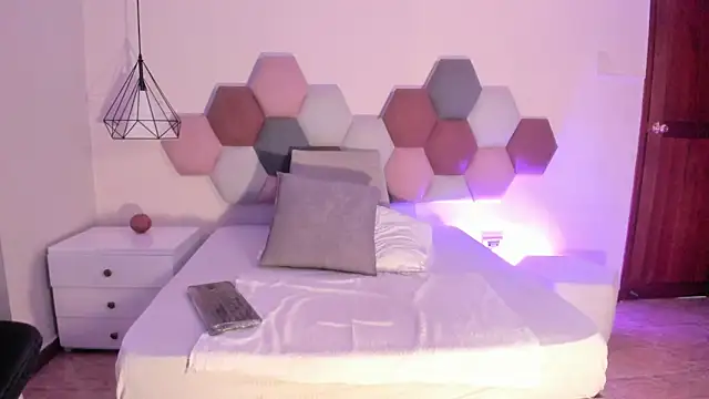 AnnieBlluee Ruang Obrolan Langsung