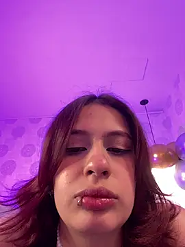 steffmontespink18's Live XXX Chat