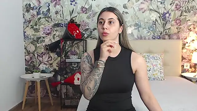 Czat XXX na żywo – RoseDiamond06