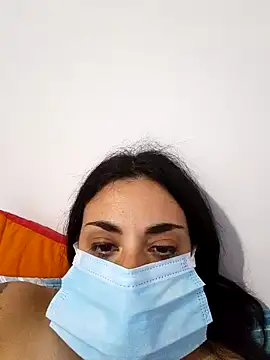 Živá chatovací místnost Farfallina90