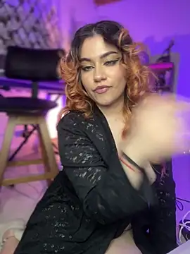 NikkiNix – Live XXX-chat