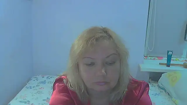 XXX chat uživo modela Lusi-777