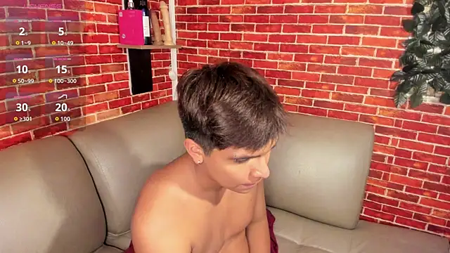 Thiago_Kozak Pertunjukan Webcam