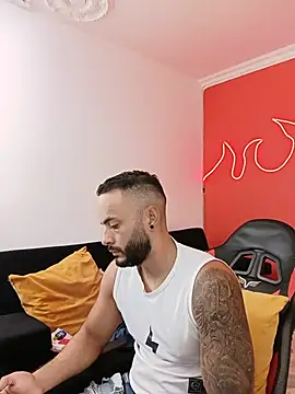 Chatroom XXX en direct de Mike_savage3