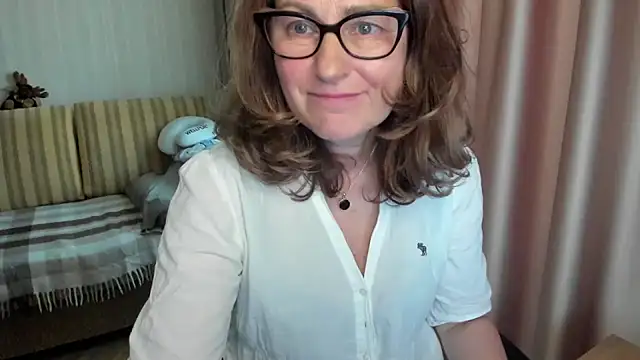 lauraoven Live XXX-chat