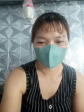 แชท XXX สดของ nat-tri
