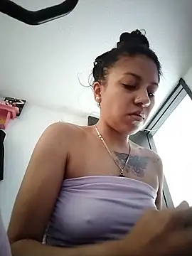 Tiphanydirty3 라이브 XXX 채팅
