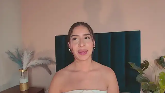 Christy_Sea Chat XXX in diretta