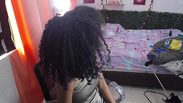 thianahorny's Webcam Show