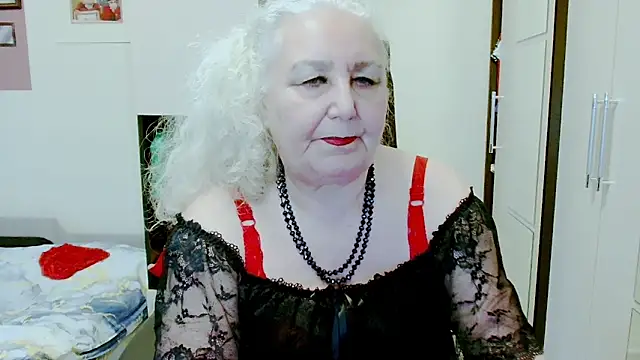 GrannyAlisa's Webcam Show
