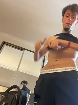 pollagrande005's Webcam Show