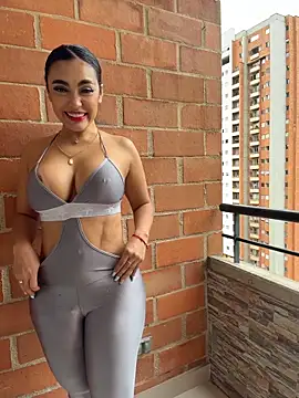 emma_andrew1's Live XXX Chat