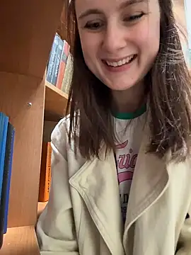Dina_Tease's Live Chat Room