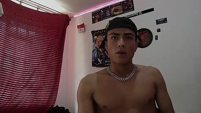 Show modela Fenix_hardcock na web-kameri