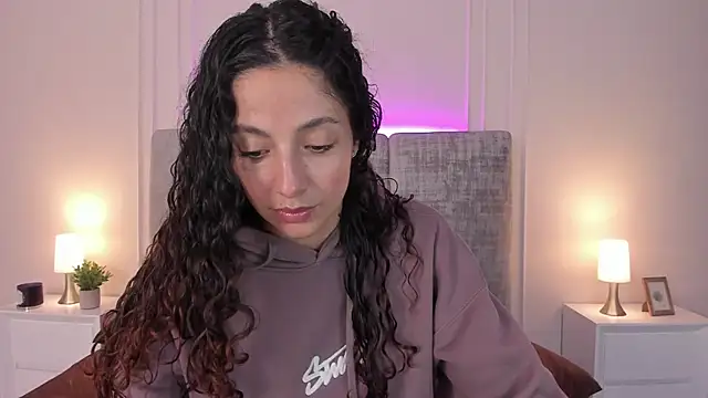 XXX chat uživo modela Angel-bells