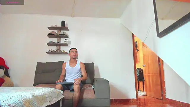 Teo_Rave Show in webcam