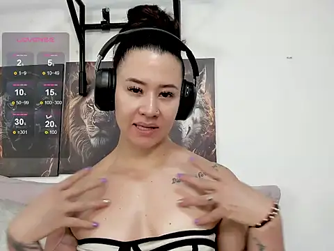 Chatroom XXX en direct de AngelMartinss
