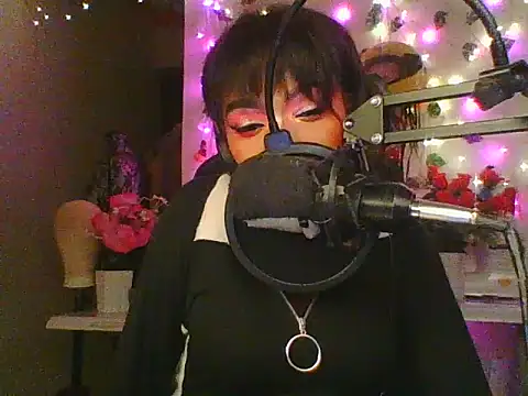 Anaconda2350's Live XXX Chat