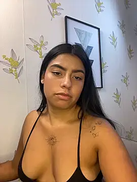 Laia_white's Live XXX Chat