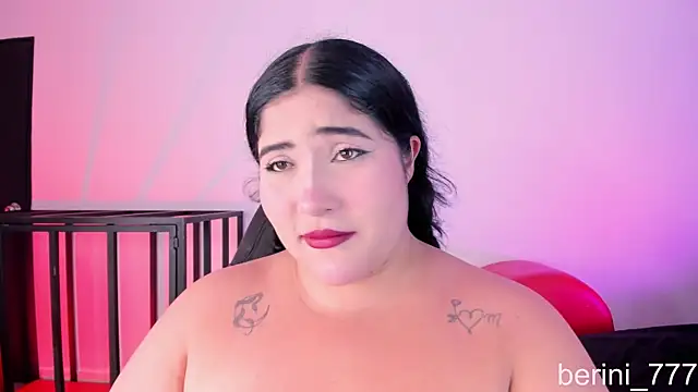 AmberiniHoffman's Live XXX Chat