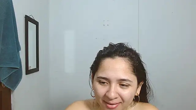 Chatroom XXX en direct de Thalian