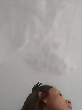 CynthiaMore's Live XXX Chat