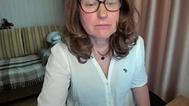 lauraoven's Webcam Show