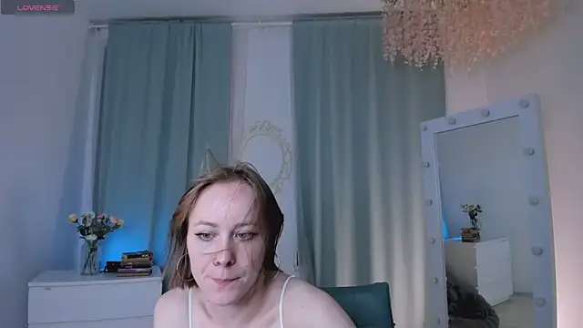 XXX chat uživo modela LilianKroft