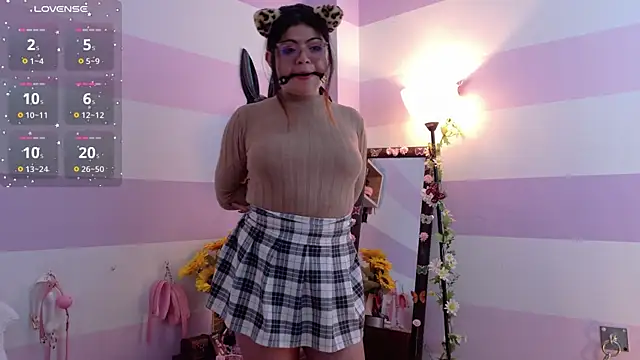 Chat XXX ao vivo de Catwhite_