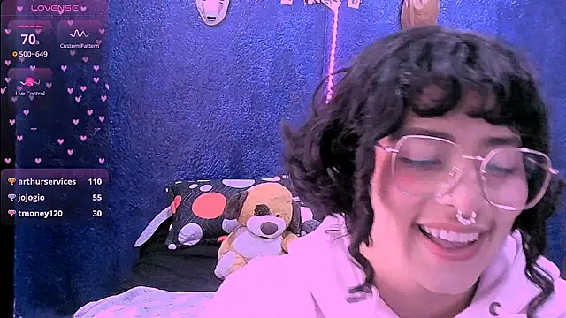 NinaYellowのライブXXXチャット