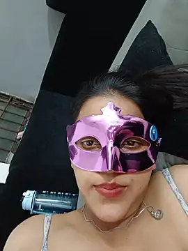 Shivani_hotty's Webcam Show