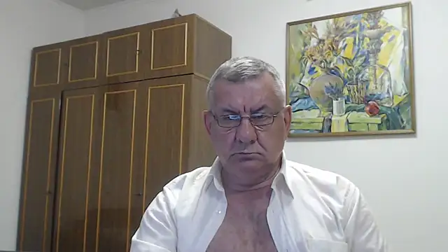 machomale3's Live XXX Chat